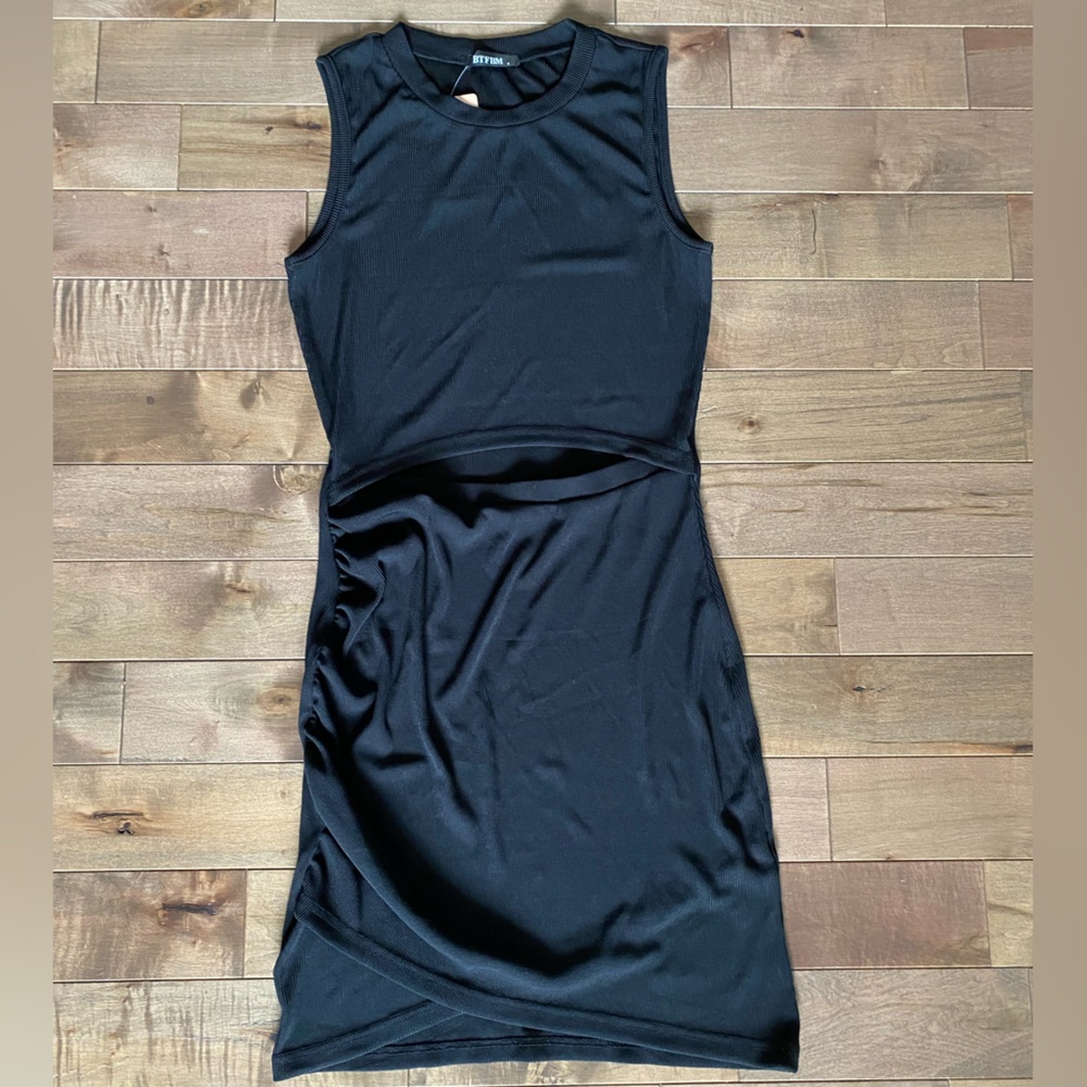 NWT - Black Bodycon Dress